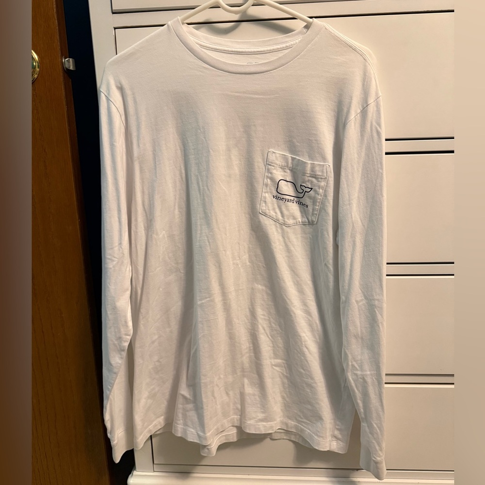 Vineyard Vines Men's White Long Sleeve Shirt Size Medium Classic Whale - Picture 2 of 6